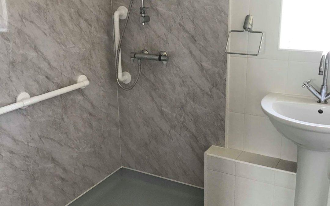 The Versatility of Altro Flooring in Adaptable/Mobility Bathrooms